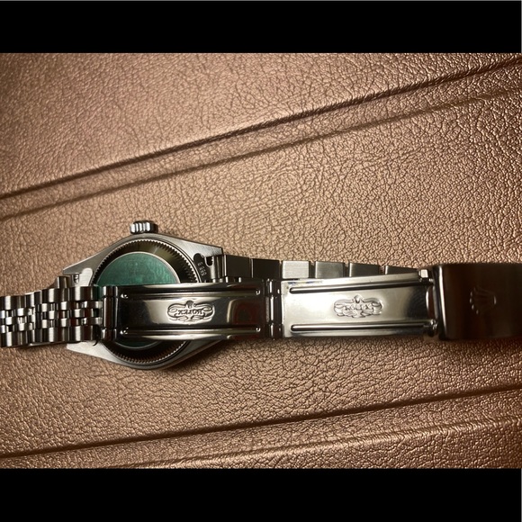 Rolex 26mm Oyster DateAdjust - Picture 7 of 10